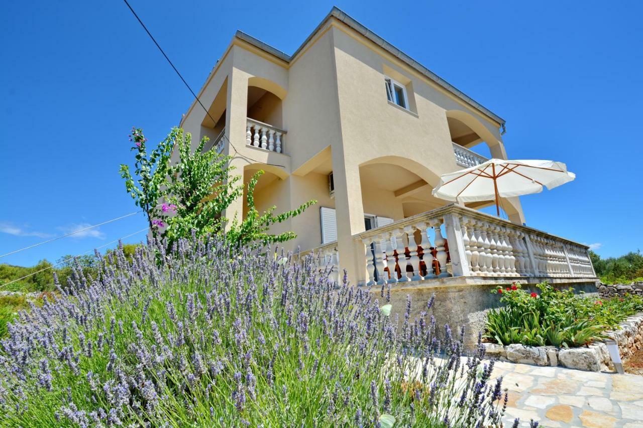 Apartments Marta Verunic ภายนอก รูปภาพ